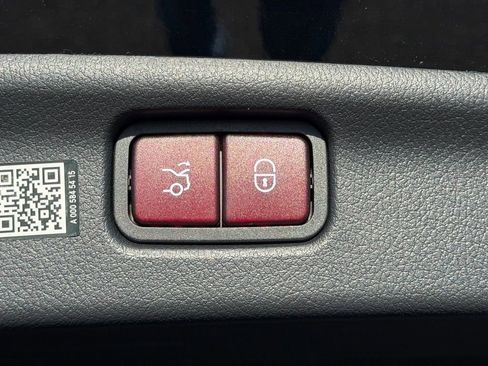 Certified 2024 Mercedes-Benz C 300 Sedan image 14