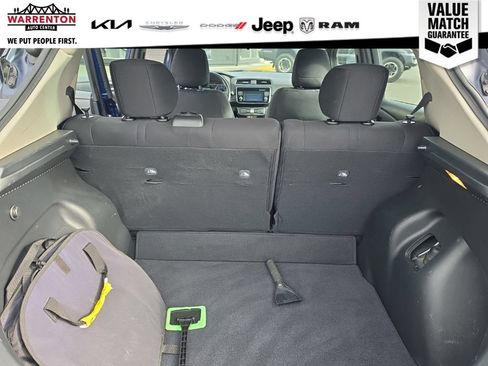 Used 2019 Nissan Leaf SV FWD image 14