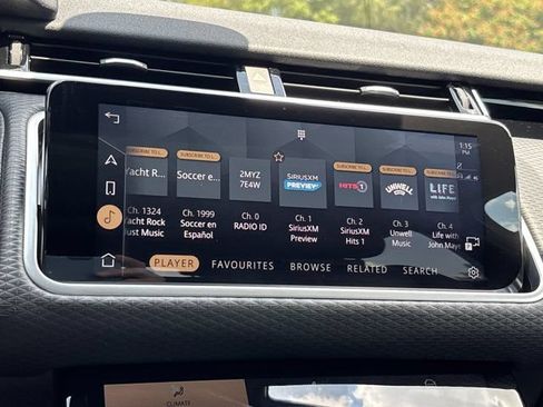 Used 2023 Land Rover Range Rover Velar R-Dynamic S AWD/4WD image 32