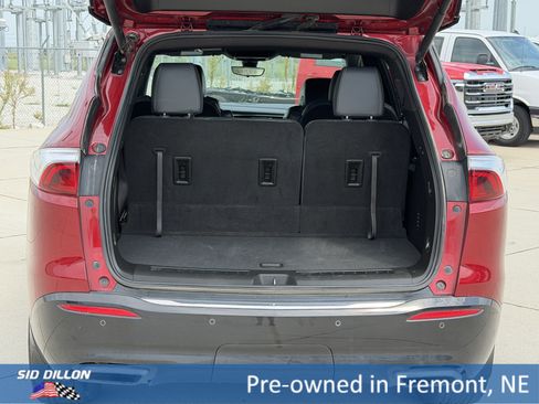 Used 2023 Buick Enclave Premium AWD/4WD image 5