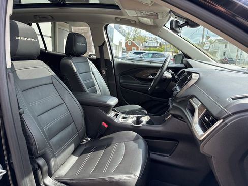 Used 2023 GMC Terrain Denali w/ Black Diamond Edition AWD/4WD image 33