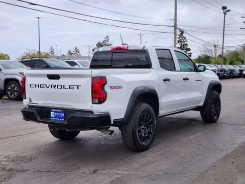 Used 2024 Chevrolet Colorado Trail Boss w/ Advanced Trailering Package AWD/4WD image 5