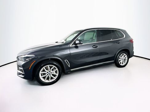 Used 2023 BMW X5 xDrive40i w/ Premium Package image 4