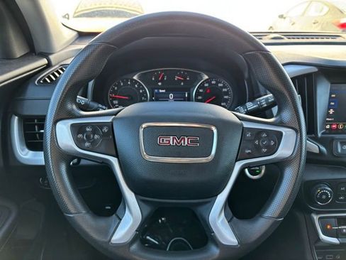 Used 2024 GMC Terrain SLE image 14