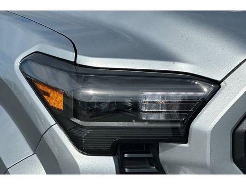 New 2025 Toyota Tacoma SR5 image 28