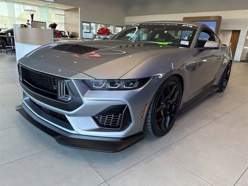 Used 2025 Ford Mustang GT Premium w/ GT Performance Package image 3