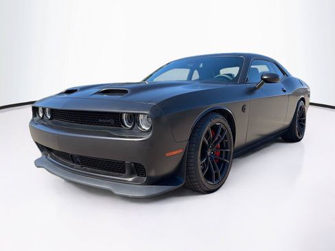Used 2023 Dodge Challenger SRT Hellcat RWD image 7