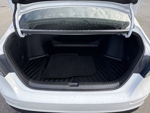 Used 2024 Honda Accord EX image 32