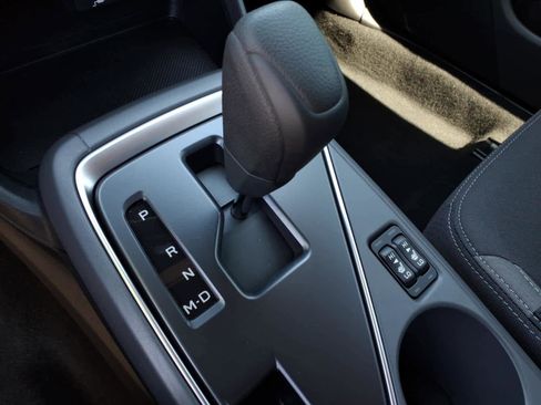 Certified 2025 Subaru Crosstrek 2.0i Premium image 39