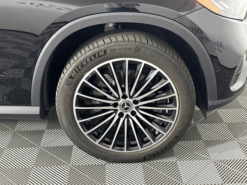 Certified 2025 Mercedes-Benz GLC 300 image 13