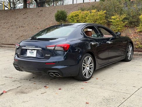Certified 2022 Maserati Ghibli Modena Q4 image 3