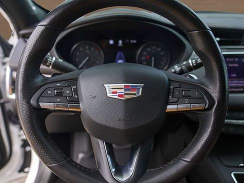 Certified 2023 Cadillac XT4 Sport FWD image 12