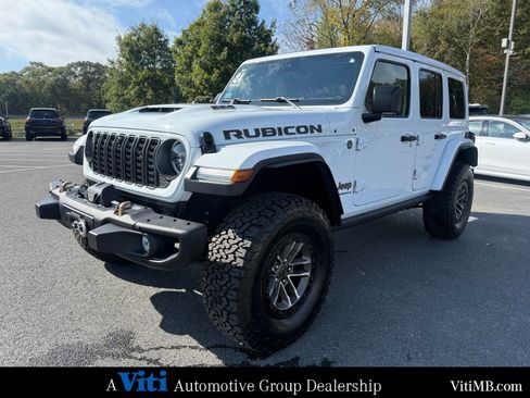 Used 2024 Jeep Wrangler Unlimited Rubicon 392 image 4