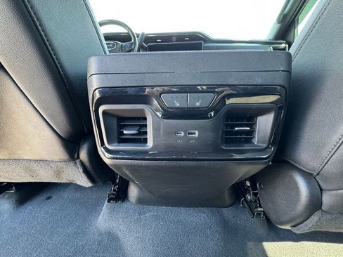Used 2024 GMC Sierra 2500 AT4 w/ AT4 Premium Plus Package AWD/4WD image 37
