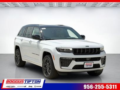 New 2026 Jeep Grand Cherokee Laredo