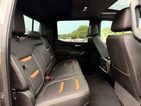 Used 2019 GMC Sierra 1500 AT4 w/ AT4 Premium Package image 19