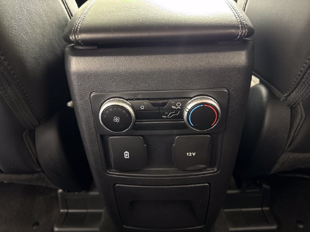 Used 2024 Ford Explorer XLT w/ Equipment Group 202A AWD/4WD image 25