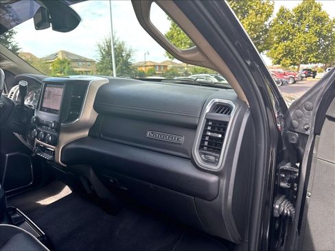 Used 2022 RAM 2500 Laramie AWD/4WD image 27