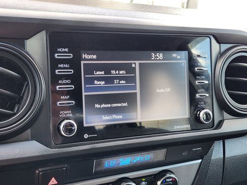 Used 2023 Toyota Tacoma SR image 18