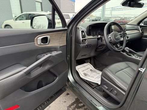 Used 2022 Kia Sorento X-Line EX image 11