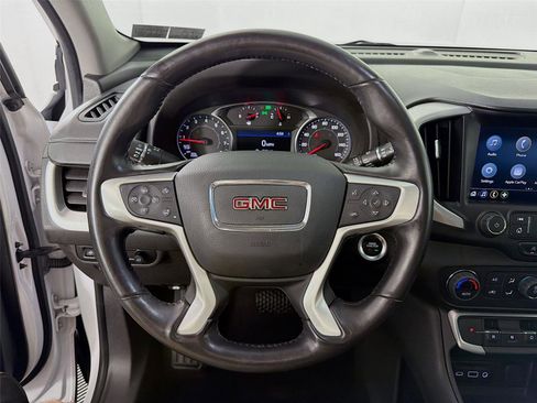 Used 2022 GMC Terrain SLT w/ Tech Package AWD/4WD image 12