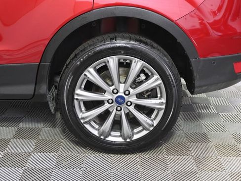 Used 2017 Ford Escape Titanium w/ Equipment Group 301A AWD/4WD image 20