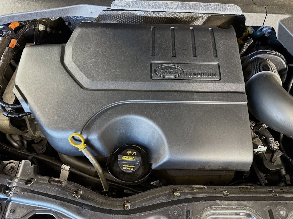 Used 2020 Land Rover Discovery Sport S AWD/4WD image 38