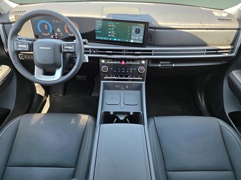 Certified 2025 Hyundai Santa Fe SEL AWD/4WD image 23