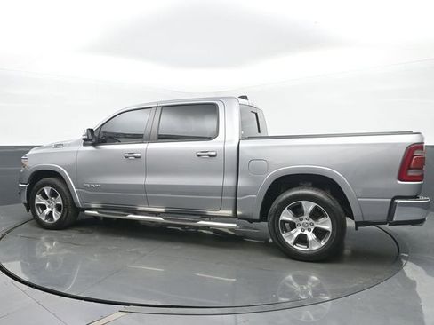 Used 2021 RAM 1500 Laramie AWD/4WD image 3