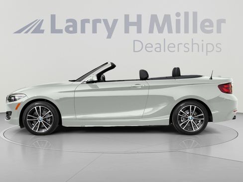 Used 2020 BMW 230i xDrive Convertible AWD/4WD image 3