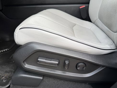 Certified 2023 Honda Pilot Elite image 20