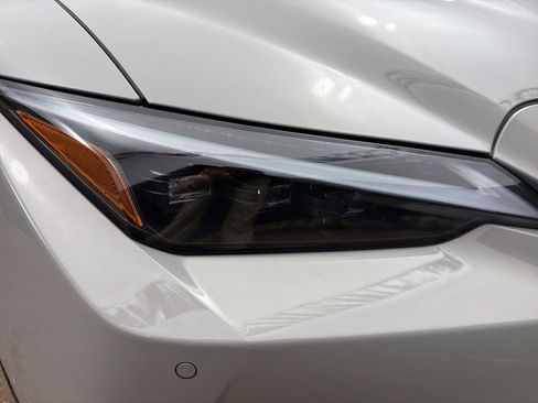 Used 2025 Lexus IS 500 w/ F-Sport Performance RWD image 33