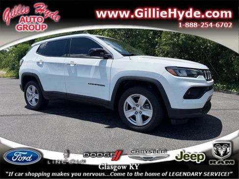 Used 2022 Jeep Compass Latitude w/ Convenience Group AWD/4WD image 1