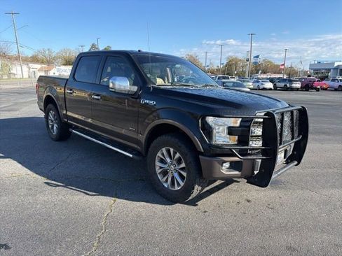 Used 2016 Ford F150 Lariat image 4