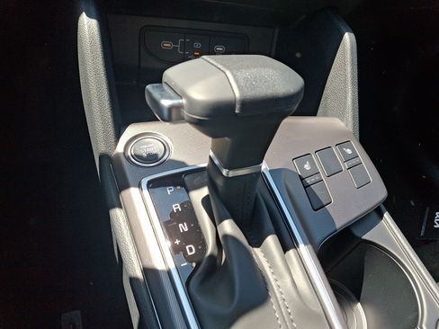 New 2026 Kia Sportage EX AWD/4WD image 10