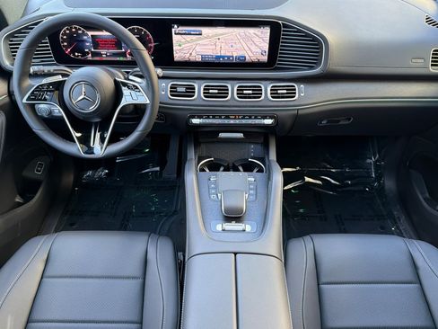 New 2026 Mercedes-Benz GLS 450 4MATIC image 12