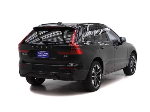 New 2026 Volvo XC60 B5 Plus w/ Protection Package Premier image 5