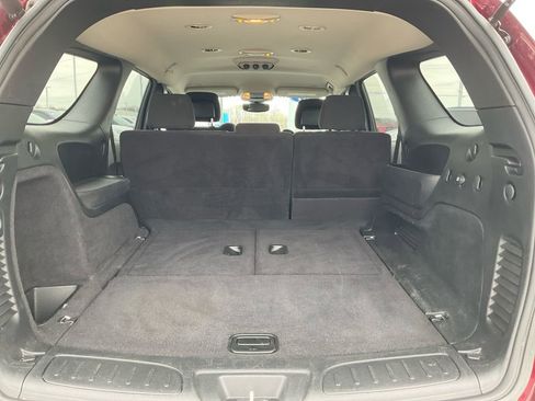 Used 2020 Dodge Durango SXT image 24