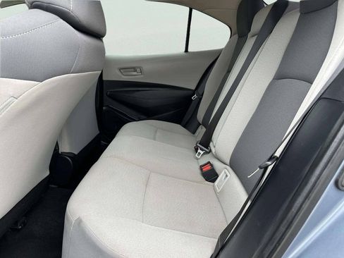 Used 2022 Toyota Corolla LE FWD image 12
