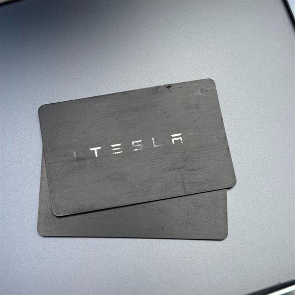 Used 2022 Tesla Model Y Long Range AWD/4WD image 20