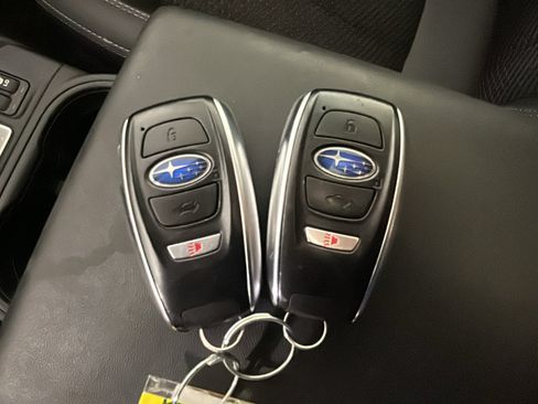 Used 2019 Subaru Forester Premium AWD/4WD image 20