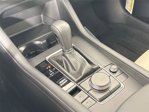 New 2026 MAZDA MAZDA3 2.5 S Sedan w/ Preferred Pkg image 26