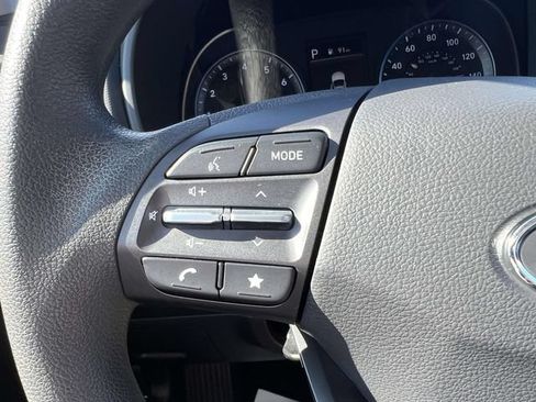 Certified 2023 Hyundai Kona SE AWD/4WD image 22