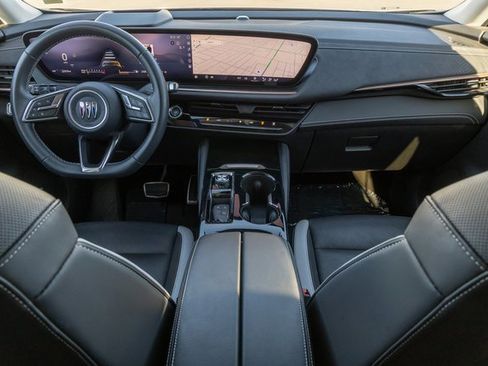 Used 2025 Buick Envision Sport Touring image 21