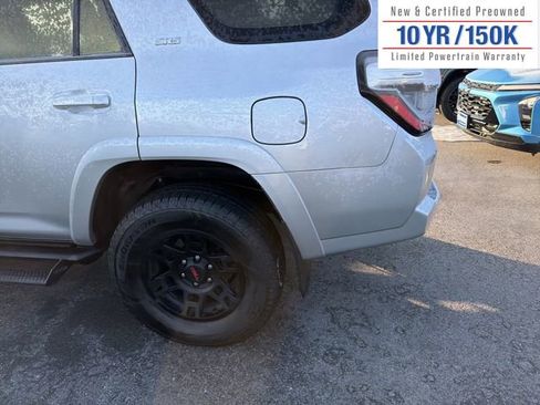 Used 2022 Toyota 4Runner SR5 image 9