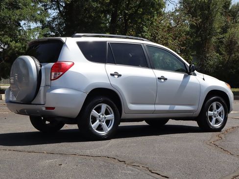 Used 2006 Toyota RAV4 4WD image 5