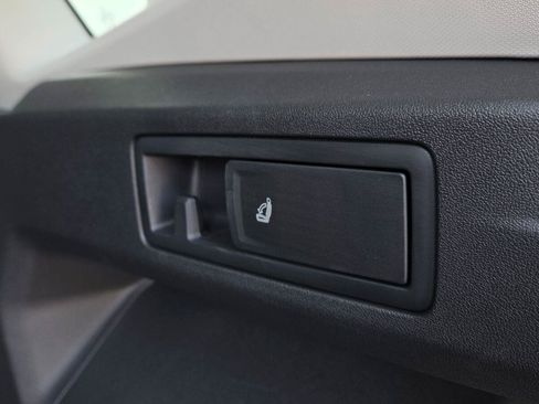 Certified 2025 Volkswagen Tiguan S FWD image 57