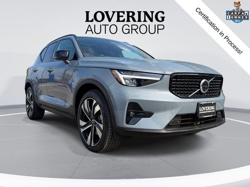 Certified 2023 Volvo XC40 B5 Plus w/ Protection Package Premier AWD/4WD image 1