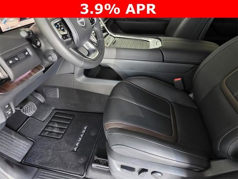 New 2026 Nissan Armada SL image 7