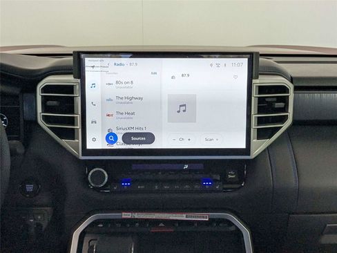 New 2025 Toyota Tundra Platinum AWD/4WD image 27